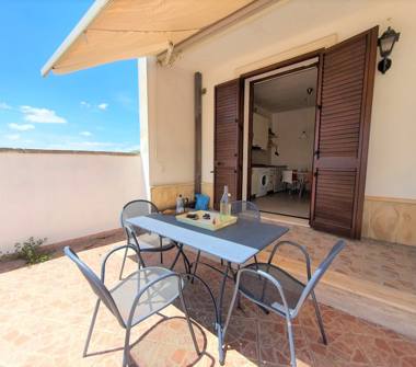 Bilocale in vendita a Diso, Frazione Marittima, Via Francesco Nullo 40