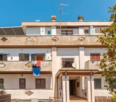 Quadrilocale in vendita a Ardea (Roma)