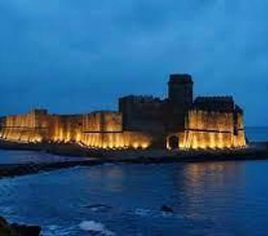 Affitto Appartamento Vacanze a Isola di Capo Rizzuto, Frazione Le Castella, via Duomo 50