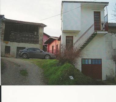 Bilocale in vendita a Alta Val Tidone (Piacenza)