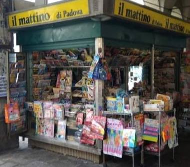 Negozio in affitto a Padova, Zona Prato Della Valle