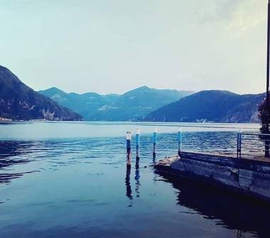 Showroom in vendita a Pisogne (Brescia), Via Ortaglie 8