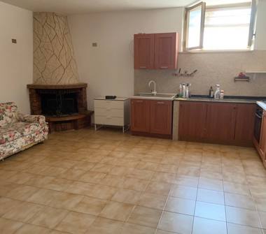 Trilocale in affitto a Roma, Zona Romanina, Via Roccalumera 45