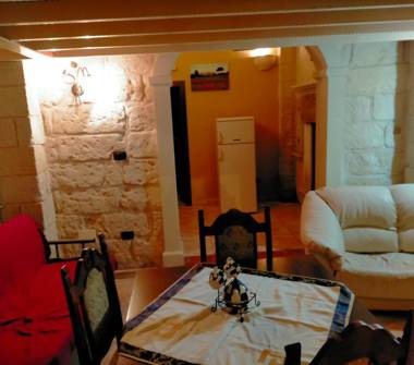 Appartamento in vendita a Carpignano Salentino (Lecce), Largo pozze 3