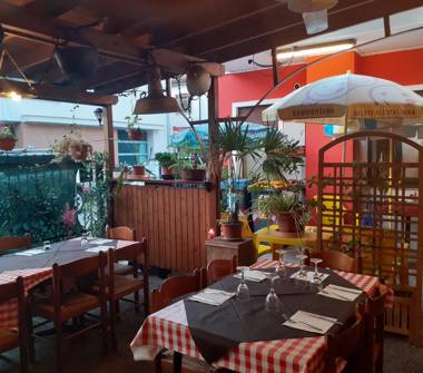 Ristorante in vendita a Padova, Zona Arcella, Via donizetti 2 via donize