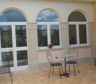 Bilocale in affitto a Roma, Zona Montemario, via della Tenuta di Sant'Agata 22