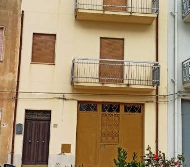 Casa indipendente in vendita a Salemi (Trapani)