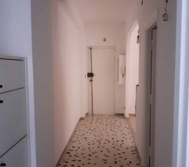 Bilocale in affitto a Roma, Zona Romanina, Via Luca Ghini 10