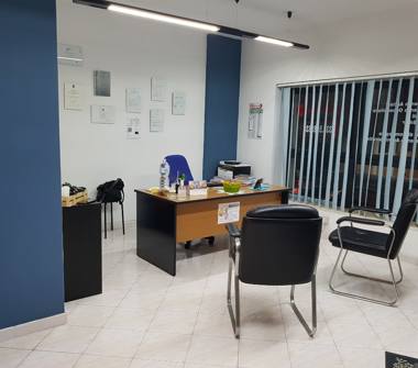 Ufficio in affitto a Avellino, Frazione Centro città