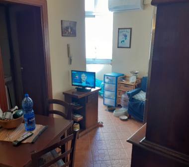 Palazzo/Stabile in vendita a Palermo, Zona Unità D'italia, Via Istria 4