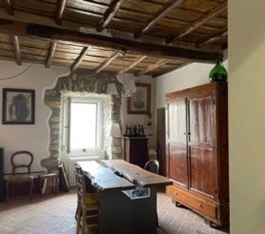 Quadrilocale in vendita a Tolfa (Roma)