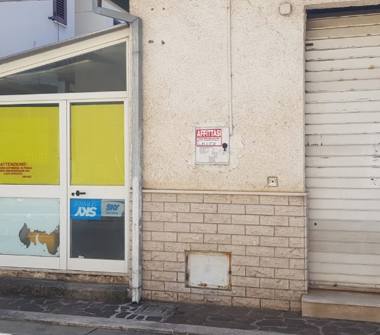 Negozio in affitto a Roccasecca, Frazione Roccasecca Stazione, Via Filomeno Lorini 1