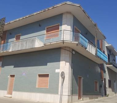 Casa indipendente in vendita a Carpignano Salentino (Lecce), Via degli Eroi 23