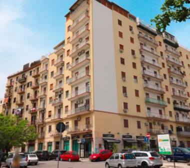 Trilocale in vendita a Palermo, Zona Noce, via nazario sauro 22