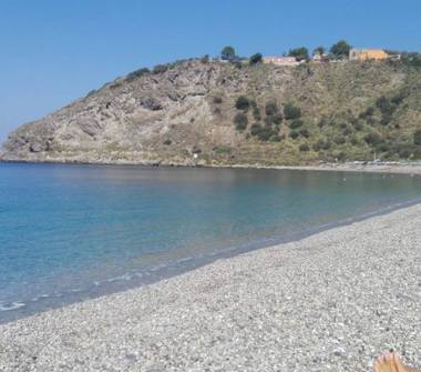 Casa indipendente in vendita a Milazzo (Messina), via del marinaio (uscita fronte mare) via grotta polifemo (entrata principale) 129