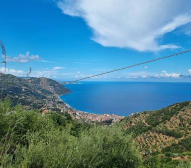 Albergo/Struttura ricettiva in affitto a Gioiosa Marea (Messina)