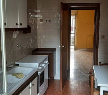 Trilocale in vendita a Palermo, Zona Marchese Di Villabianca, Via Pasquale Mastricchi 8