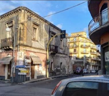 Casa indipendente in vendita a Giarre (Catania), Corso Giacomo Matteotti 2