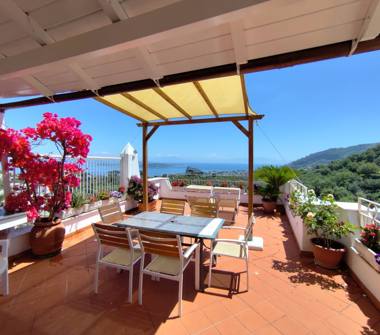 Affitto Appartamento Vacanze a Barano d'Ischia (Napoli), Via Giuseppe Garibaldi 34