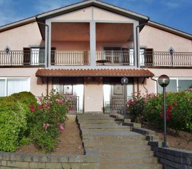 Offerta Vacanze Bed & Breakfast a Viterbo (Viterbo), Strada San Quirico 2e