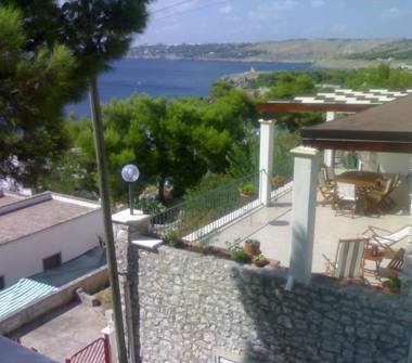 Affitto Villa Vacanze a Santa Cesarea Terme (Lecce), Via Nuzzo Rocco 4