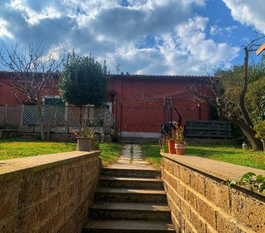 Villetta a schiera in vendita a Roma, Zona Laurentina, Via della Mandriola 10