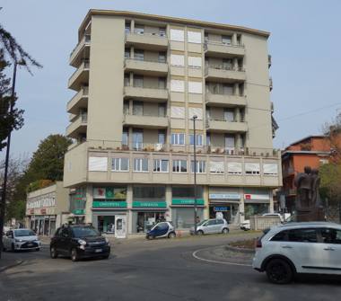 Trilocale in vendita a Cantù (Como), Via C. Cattaneo 1