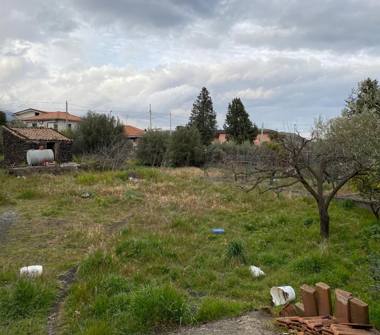Terreno Edificabile Commerciale in vendita a Pedara (Catania), Via della Azalea 23