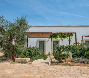 Affitto Casa Vacanze a Uggiano La Chiesa, Frazione Casamassella, Via Caduti in Guerra 10