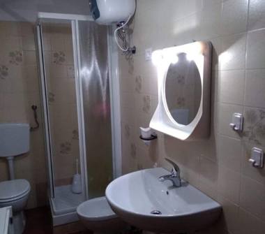 Bilocale in affitto a Giusvalla (Savona), Via Montenotte 18