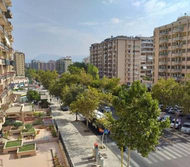 Appartamento in vendita a Palermo, Zona Strasburgo