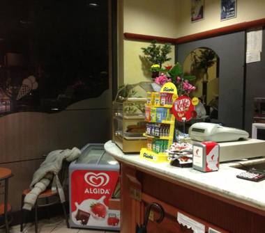 Bar in vendita a Piacenza (Piacenza)