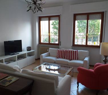 Trilocale in vendita a Voghera (Pavia), Via Ugo Bassi 43