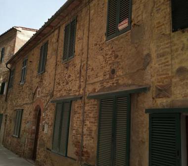 Trilocale in vendita a Monticiano (Siena), Via Ricasoli 19