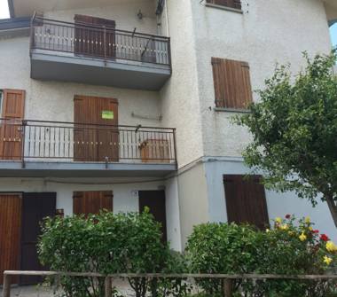 Trilocale in vendita a Villa Minozzo, Frazione Coriano