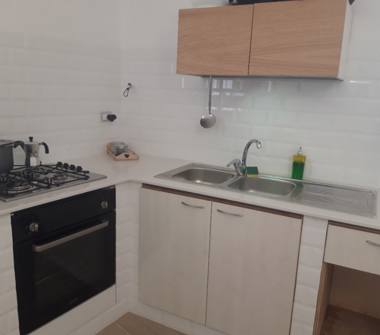 Affitto Appartamento Vacanze a Castrignano del Capo, Frazione Leuca, Via L. da Vinci 113