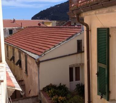 Affitto Appartamento Vacanze a Noli (Savona), Via Silvano Acerbo 20