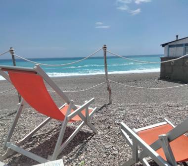 Affitto Casa Vacanze a Giardini-Naxos (Messina), Via Porticato 2