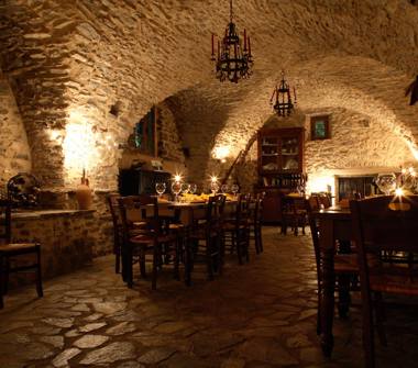 Bed & Breakfast in vendita a Podenzana, Frazione Montedivalli