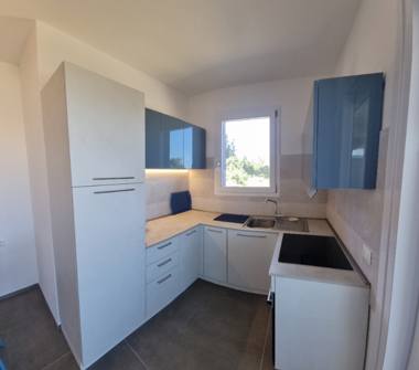 Affitto Appartamento Vacanze a Castelsardo, Frazione Lu Bagnu, Via Sardegna 19