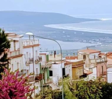 Affitto Casa Vacanze a Ischitella (Foggia), via Dante Alighieri 50