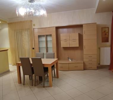 Trilocale in vendita a Ginosa (Taranto), Viale Italia 21