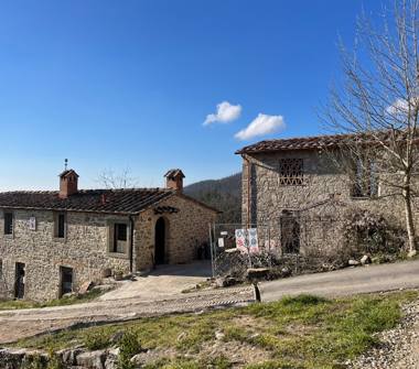 Rustico/Casale in vendita a Radda in Chianti (Siena)