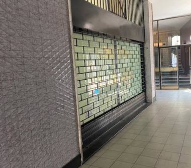 Negozio in vendita a Cinisello Balsamo (Milano), via garibaldi 94