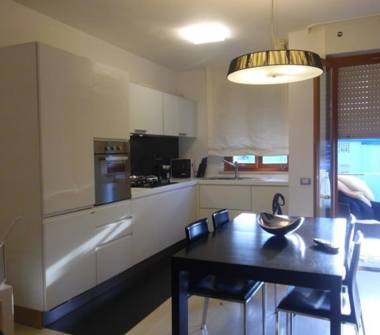 Trilocale in vendita a Montegranaro (Fermo), Via alpi 541