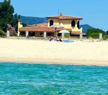 Affitto Villa Vacanze a Sinnai, Frazione Solanas, Via dei Papaveri 4