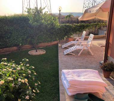 Porzione di casa in vendita a Siracusa, Frazione Belvedere, Traversa Mulino Marino 2