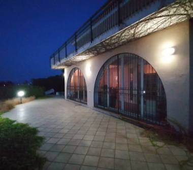 Villa in affitto a Messina, Frazione Torre Faro