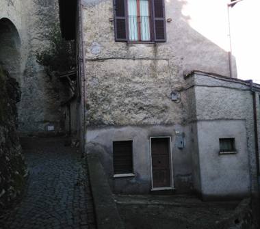 Trilocale in vendita a Anticoli Corrado (Roma), Via P. Gaudenzi 4