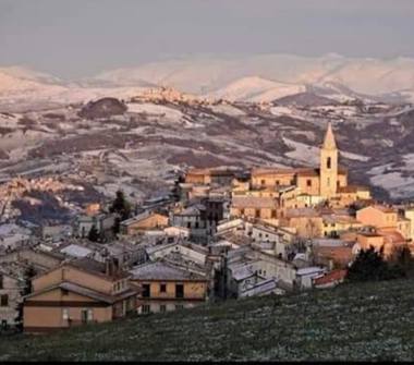Casa indipendente in vendita a Montagano (Campobasso), Piazza Mercato 2